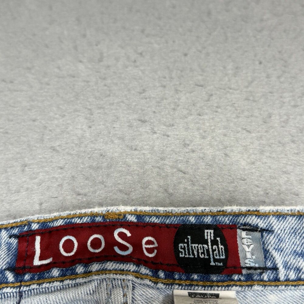 Vintage Levi's Silvertab Jeans Women’s Size 7/8 Loose Fit Light Blue Denim - Picture 14 of 16